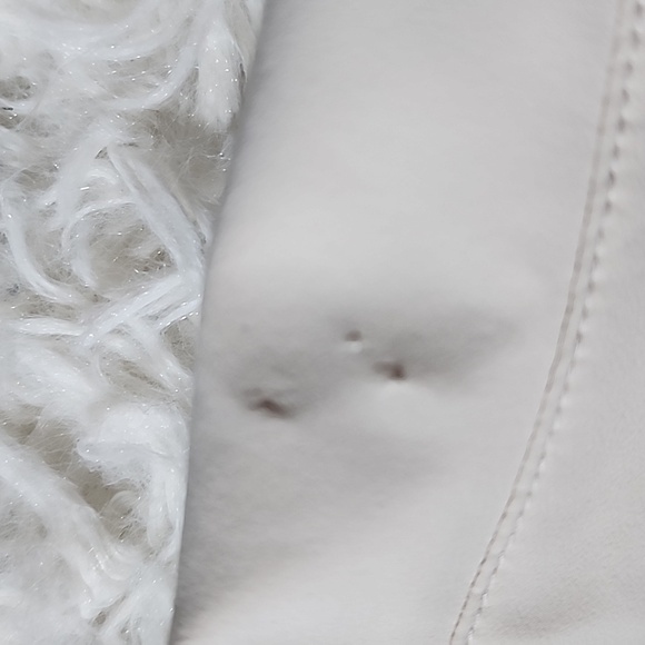 Nike 24.7 Dri Fit Oversized Button Down Shirt - Picture 12 of 12